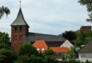 Stadt Wassenberg Kirche und Burgturm - Von dzidek, CC BY 3.0, https://commons.wikimedia.org/w/index.php?curid=54066620
