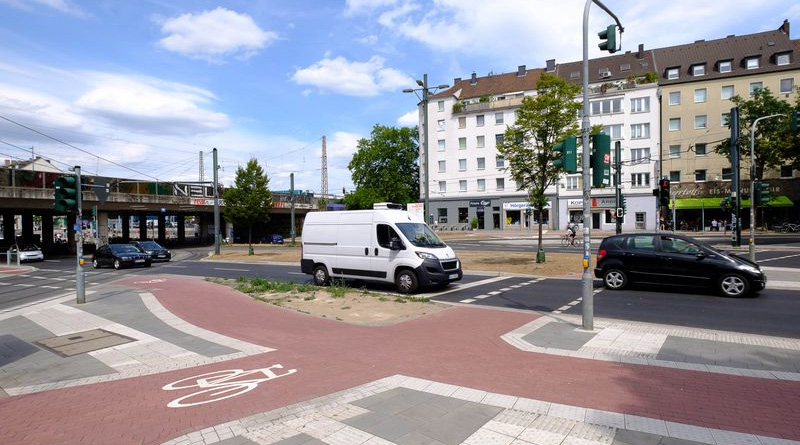 Ludwig-Hammers-Platz in Bilk: Umbau abgeschlossen