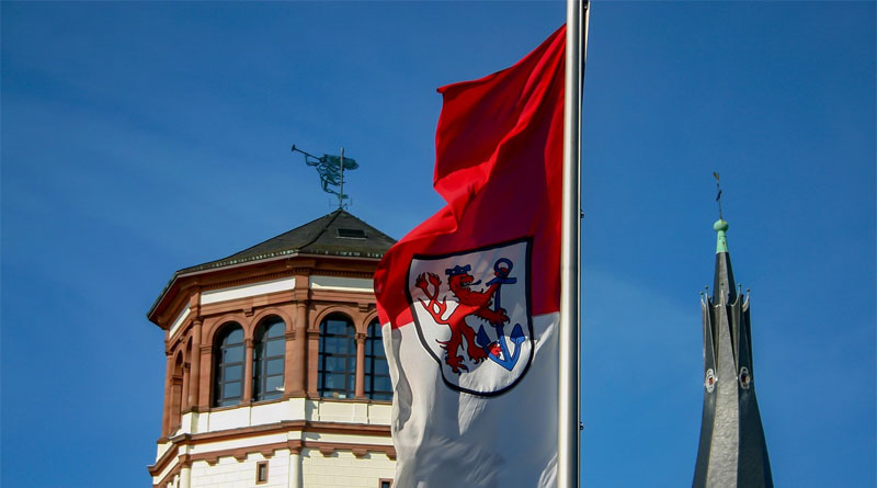 Schlossturm Flagge