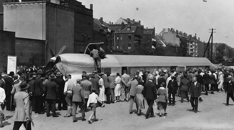 Schienenzeppelin am Güterbahnhof Derendorf - Bild: filmore- bergerarchiv/ WDR digit