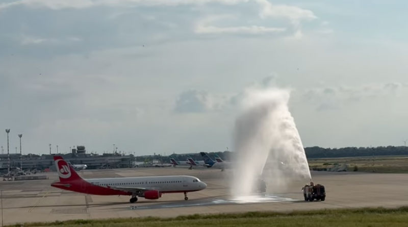 Sundair A-320 in Air Berlin-Lackierung