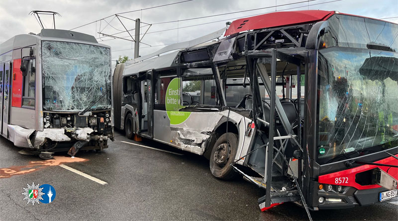 Kollision zwischen einem Rheinbahnbus und einer Straßenbahn der Linie 701 am Mo., den 9. September 2024