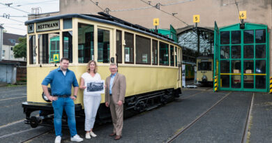 Mettmanner Triebwagen TW9 jetzt Teil der historischen Rheinbahn-Ausstellung