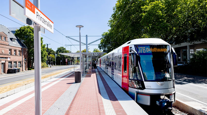 Der neue barrierefreie Hochbahnsteig für die Linien U70 und U76 für eine verbesserte Mobilität an der Prinzenallee in Düsseldorf-Oberkassel geht in Betrieb