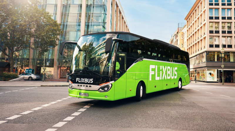FlixBus fährt ab sofort täglich den Flughafen Düsseldorf bis zu 19-mal mit sieben Linien an