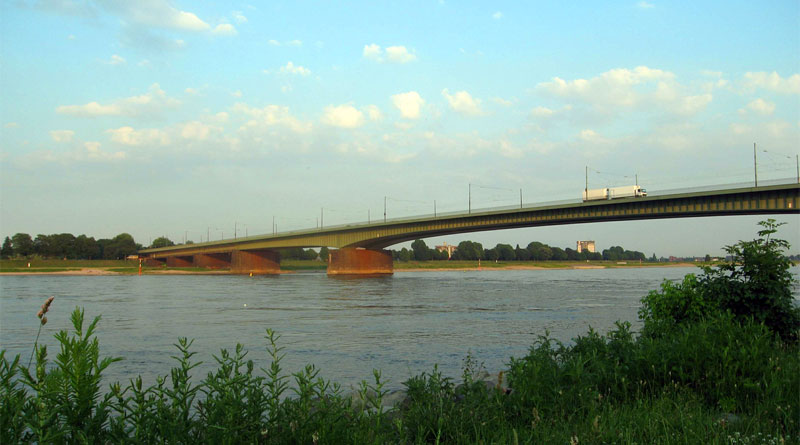 Josef-Kardinal-Frings-Brücke (Südbrücke)