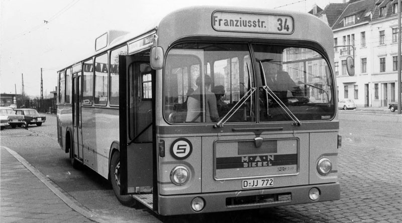 Linie 34 (834) - Bild: Rheinbahn