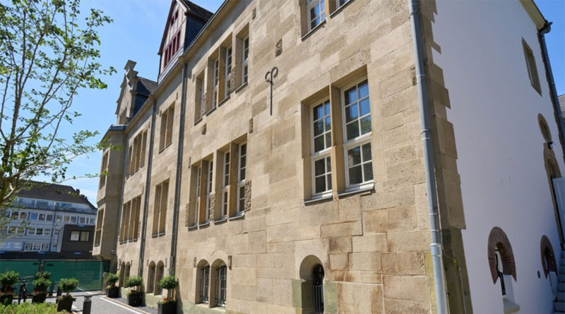 Benrather Rathaus - Bild: Landeshauptstadt Düsseldorf/Claus Langer