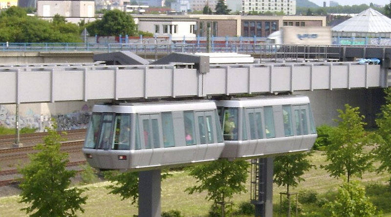 SkyTrain - Titelbild: Philmo1 — Travail personnel, CC BY-SA 3.0, https://commons.wikimedia.org/w/index.php?curid=1561080
